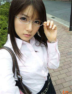 《抹布女也有春天MP4下载-9UU.226.COD》